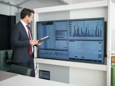 JEI ou JEC : quelles différences entre les deux statuts ?